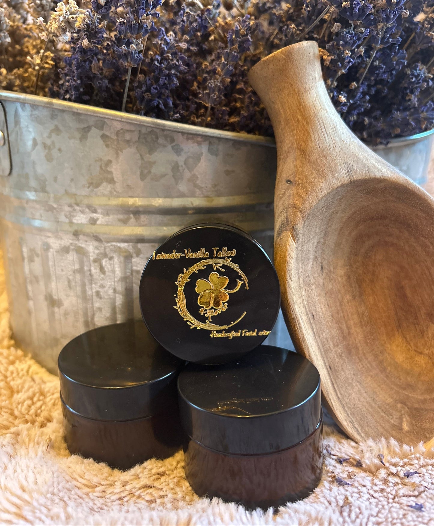 Lavender Tallow Glow – Nourishing Facial Lotion